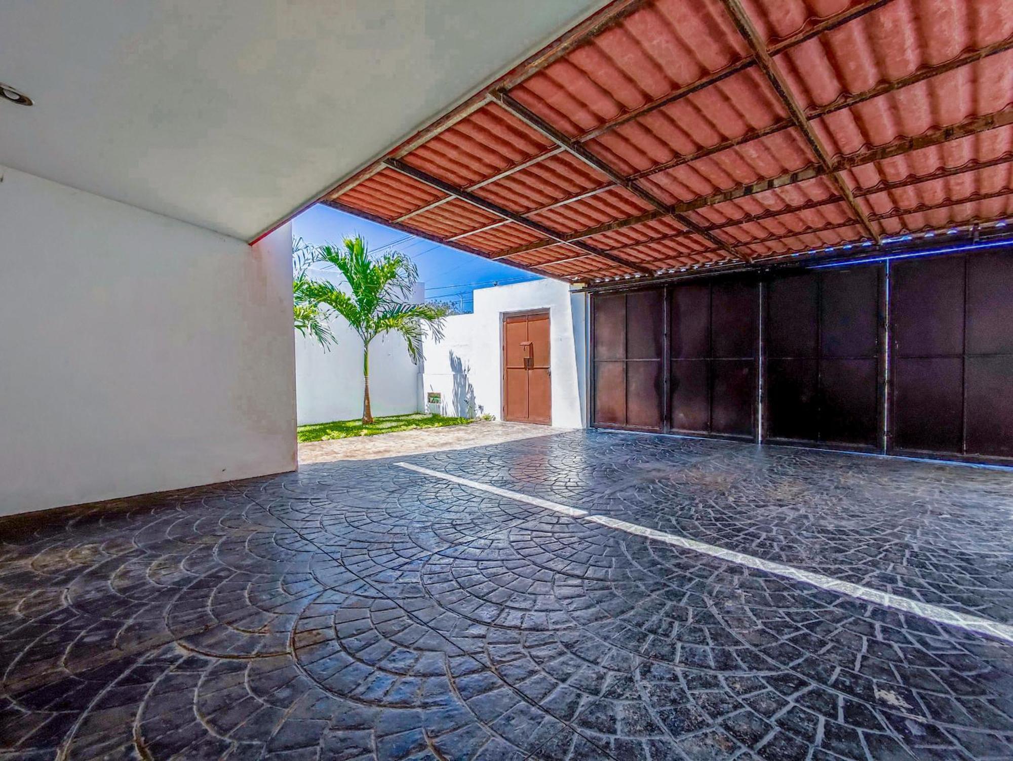 Villa Moderna Con Alberca, Gimnasio Y Cochera Merida Ngoại thất bức ảnh